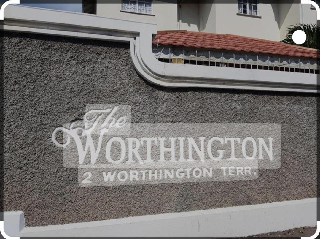 קינגסטון Modern Apartment At The Worthington מראה חיצוני תמונה